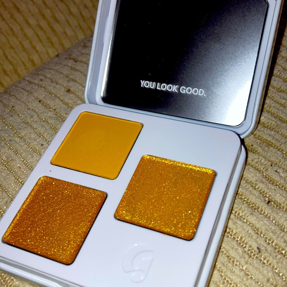 Glossier monochromes essential eyeshadow trio